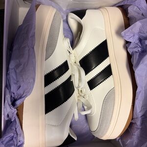 Madden Girl Black and White Casual Sneakers